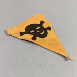 PETIT DRAPEAU ALLEMAND SIGNALEMENT DE MINES OU TERRAIN MINE SECONDE GUERRE